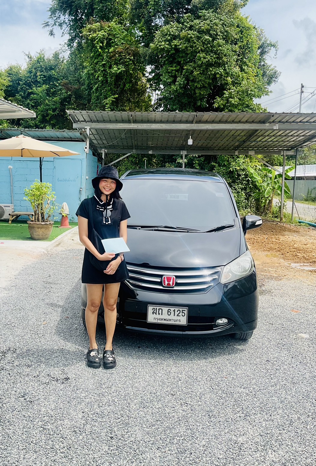 เช่นรถ Honda Freed รถยนต์ MPV