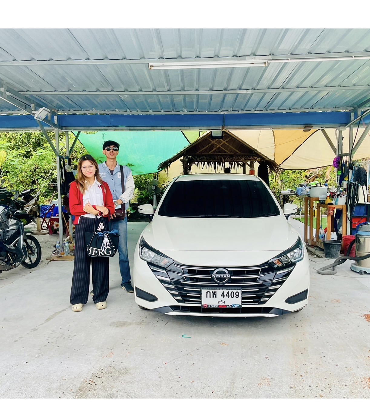 เช่ารถยนต์ Nissan Almera 24
